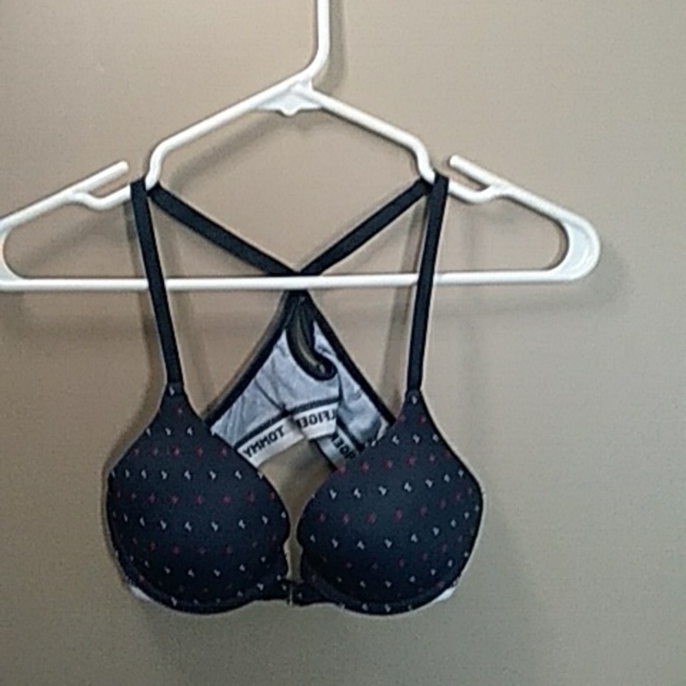 Tommy Hilfiger bra size 32 A